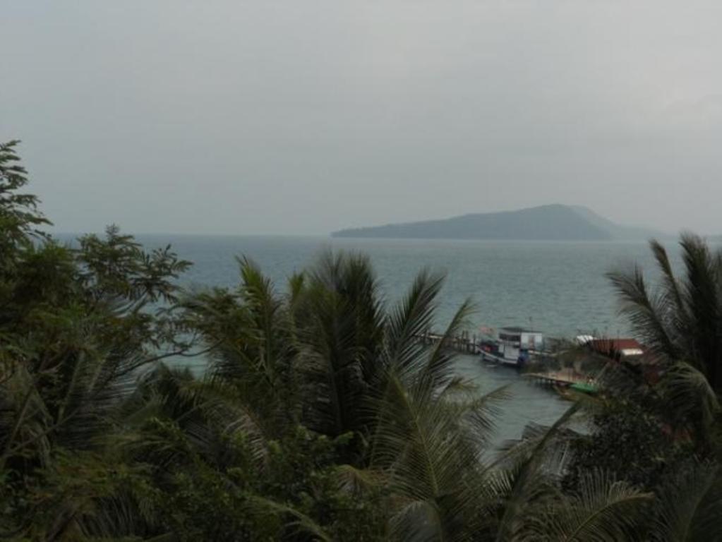 Island Palace Bungalows Resort Kaoh Touch Exteriör bild