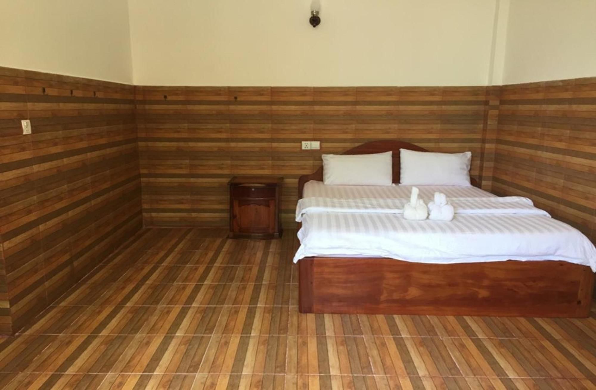 Island Palace Bungalows Resort Kaoh Touch Exteriör bild